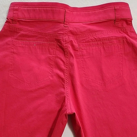 Women's Lee Relaxed Fit Capris, Pink, Size 4 Medium, Pre-Owned - Picture 5 of 11
